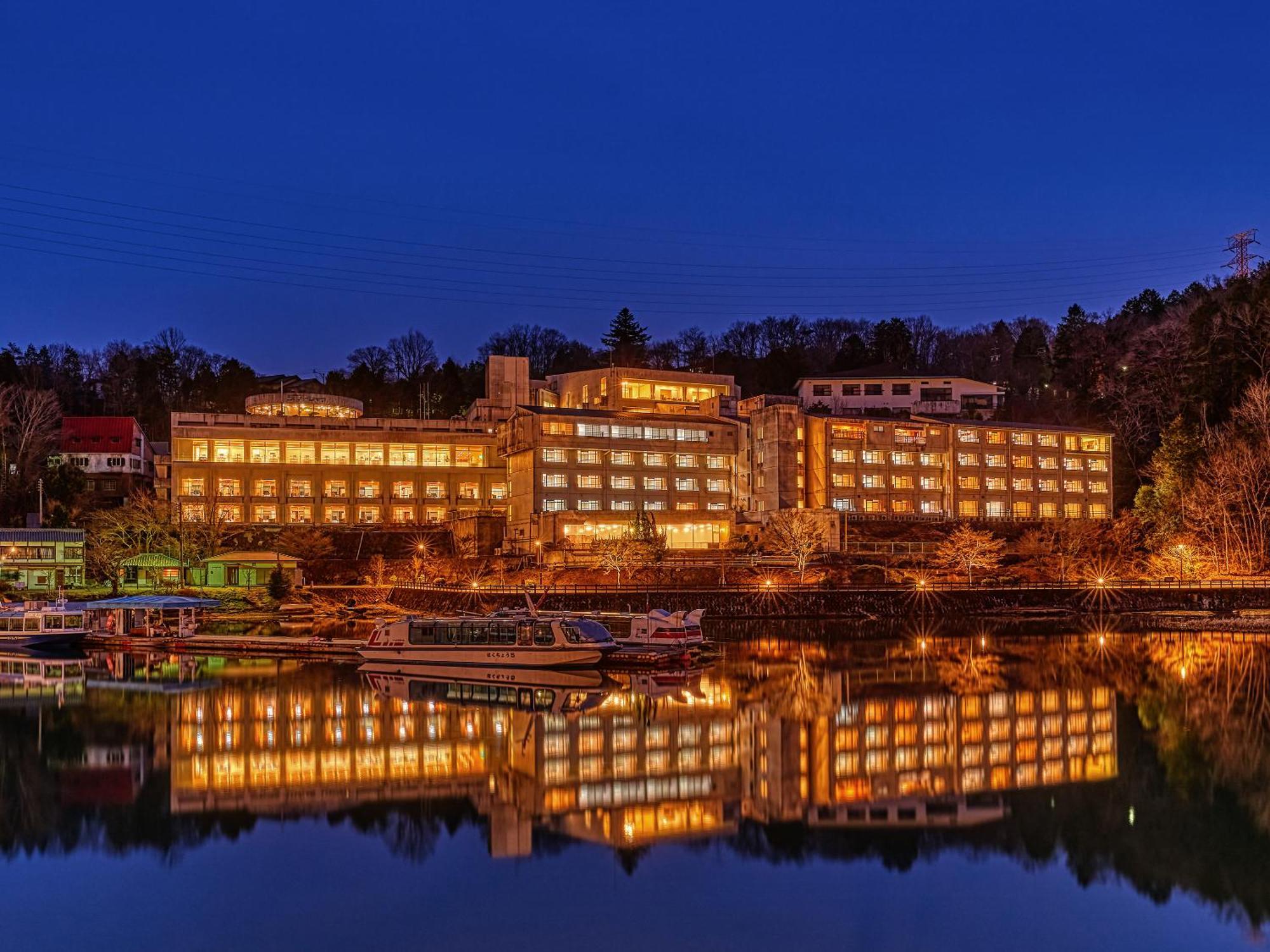 Готель Ooedo Onsen Monogatari Enakyo Екстер'єр фото